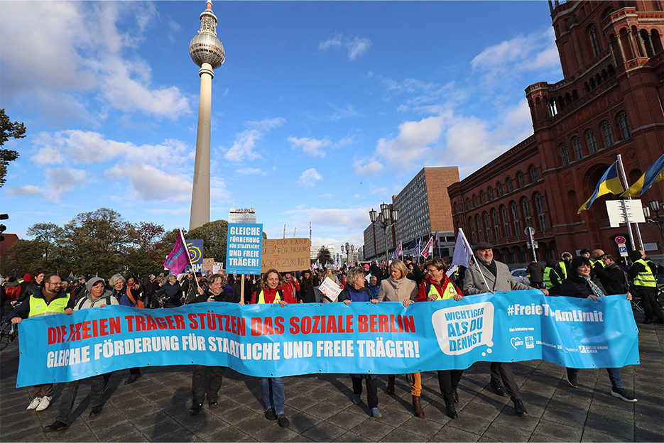 Berliner Awo Kämpft Für Hauptstadtzulage Für Freie Träger Awo Landesverband Berlin Ev 3290